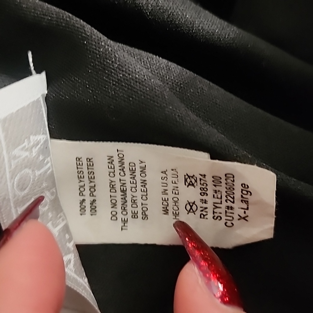 Black Floor Length Gown (Worn Once!) - Picture 7 of 7